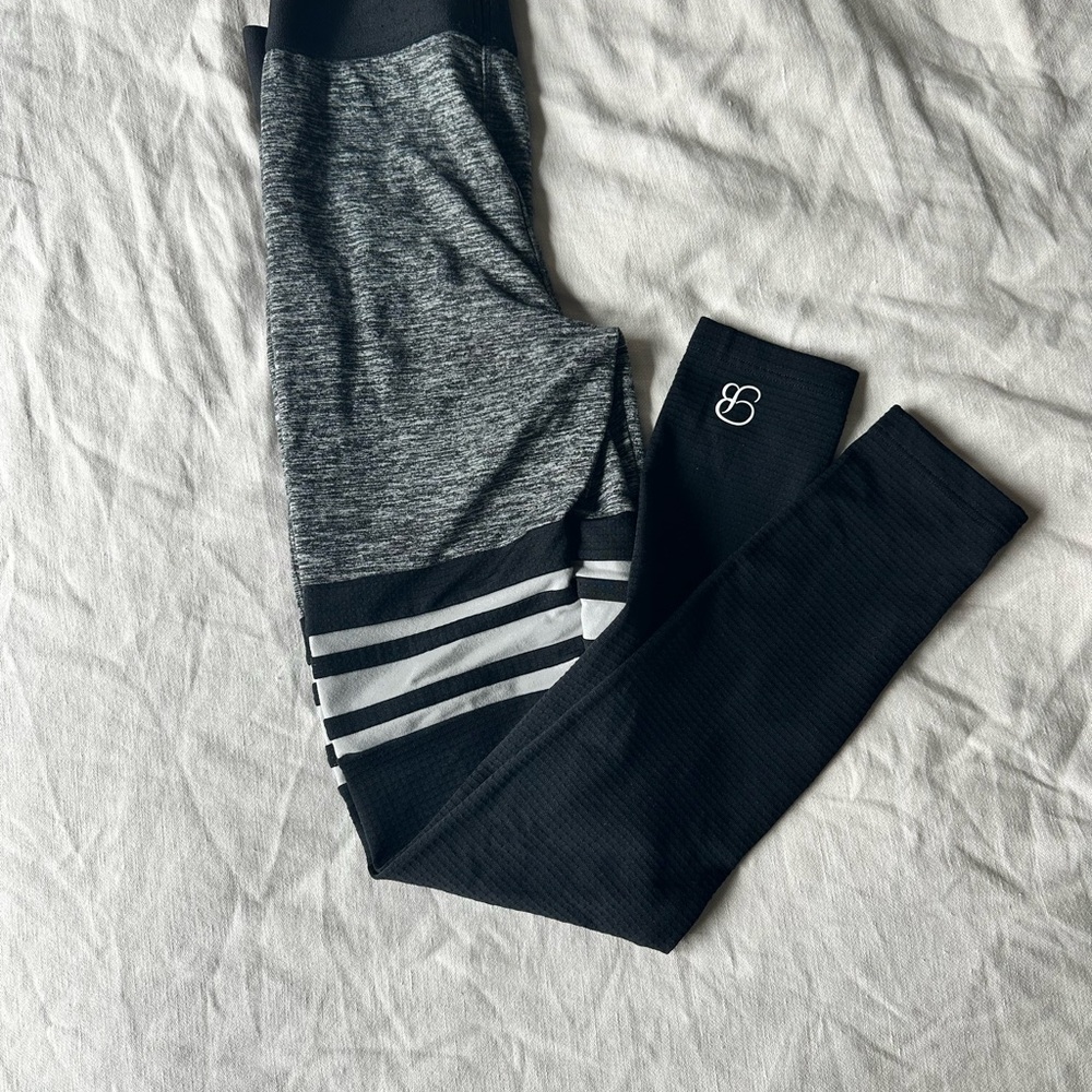 Bombshell Grey and Black Leggings